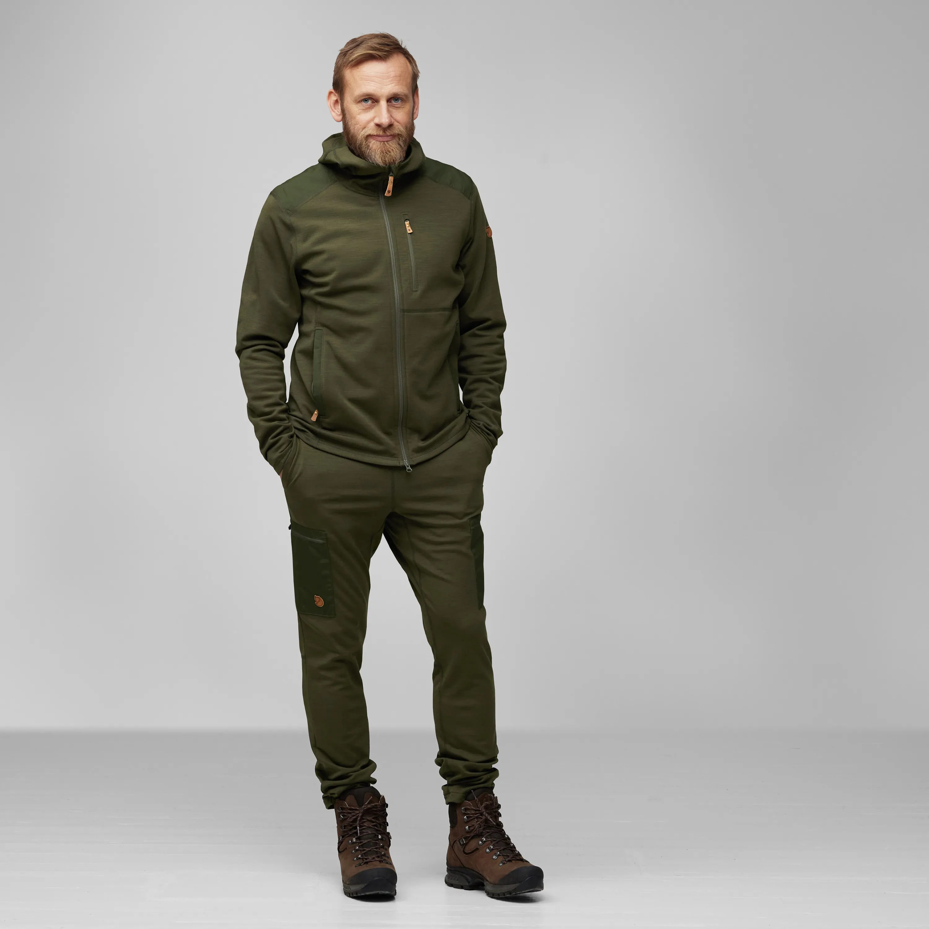 Fjällräven Men&#x27;s Keb Fleece Hoodie Deep Forest | Buy Fjällräven Men&#x27;s Keb Fleece Hoodie Deep Forest here | Outnorth