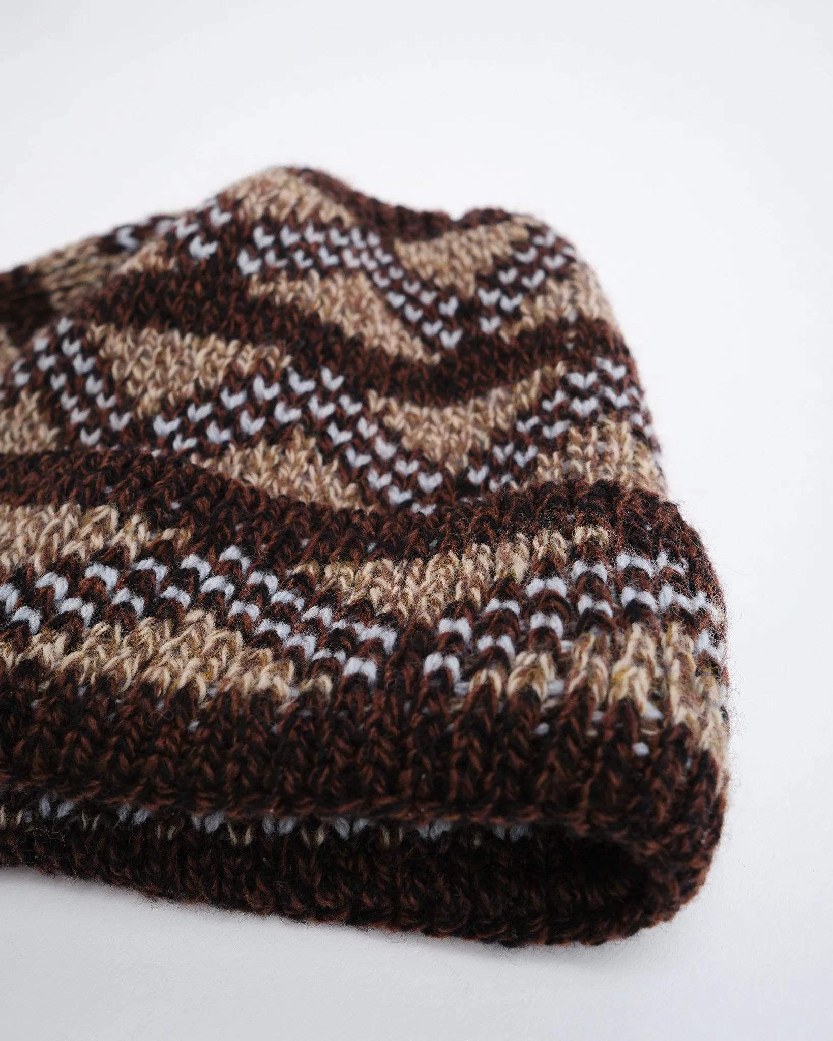 GEO BEANIE BROWN